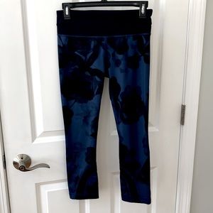 Lulu lemon cropped leggings